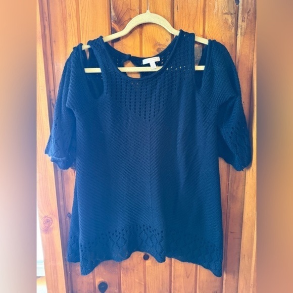 Lauren Conrad Navy Blue Knit Short Sleeve Sweater Scalloped and Eyelet Pattern - Picture 1 of 4
